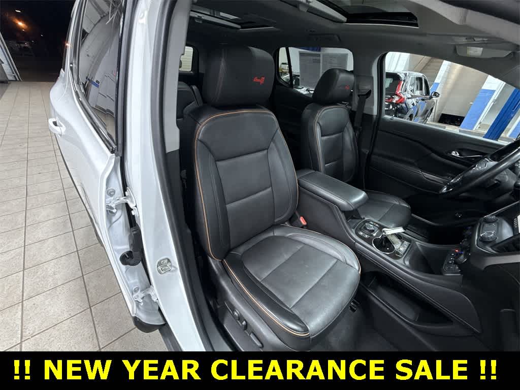 Thumbnail: 2022 GMC Acadia - 16