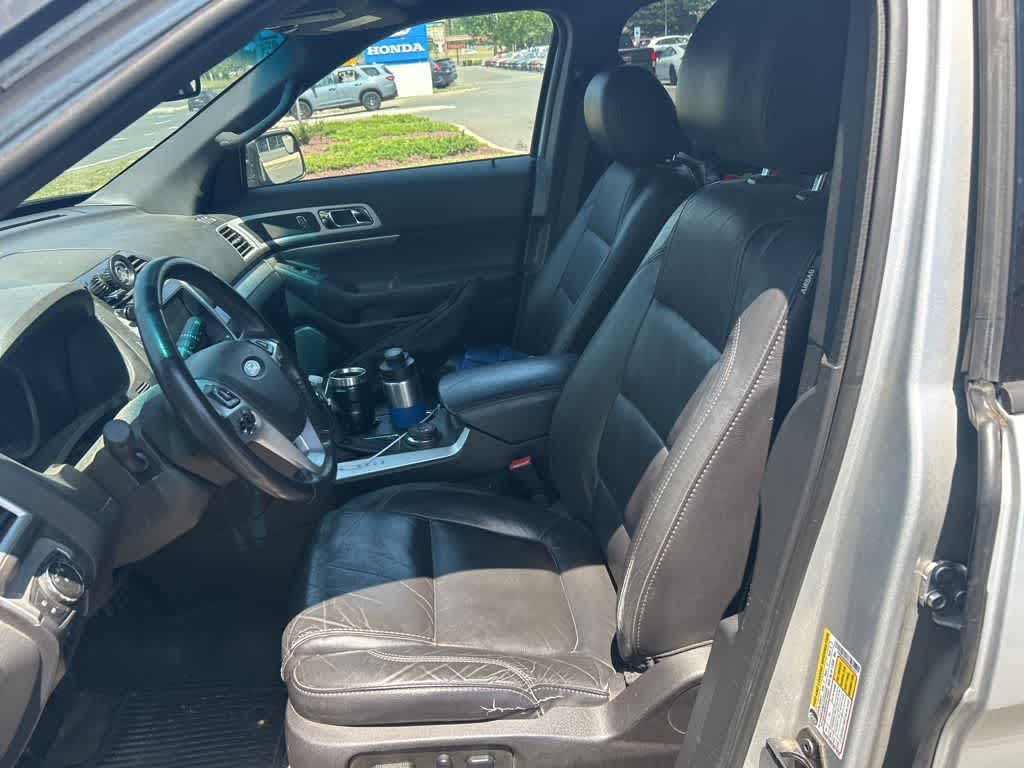 Thumbnail: 2014 Ford Explorer - 19