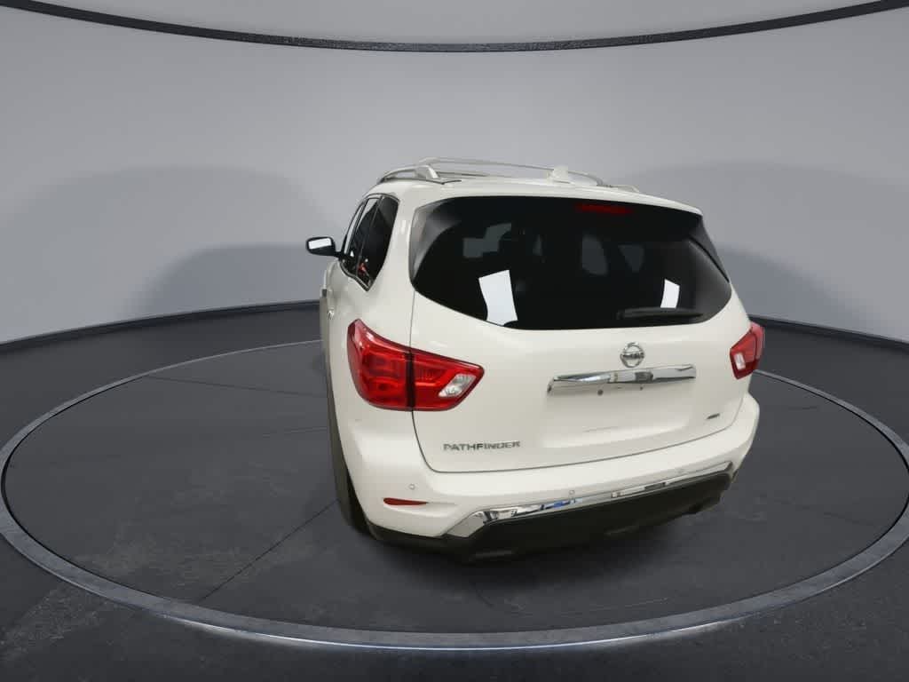 Thumbnail: 2019 Nissan Pathfinder - 7