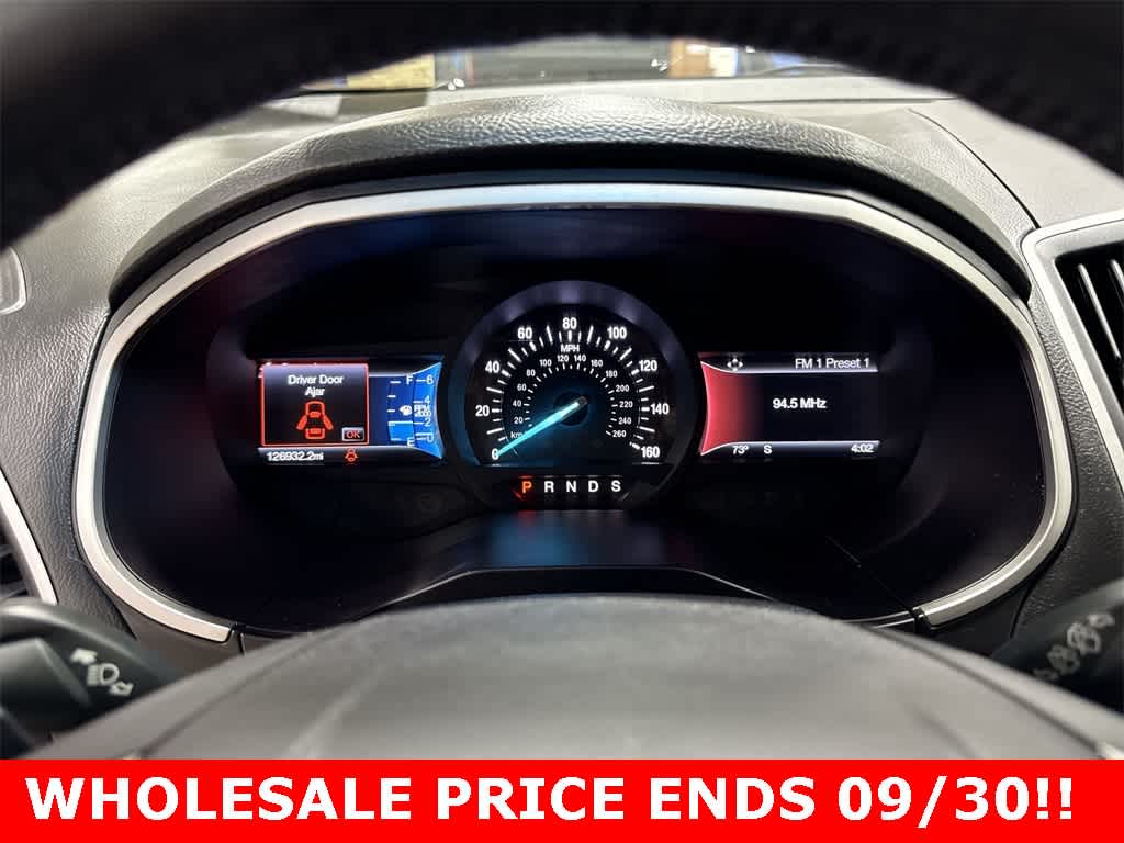 Thumbnail: 2017 Ford Edge - 32