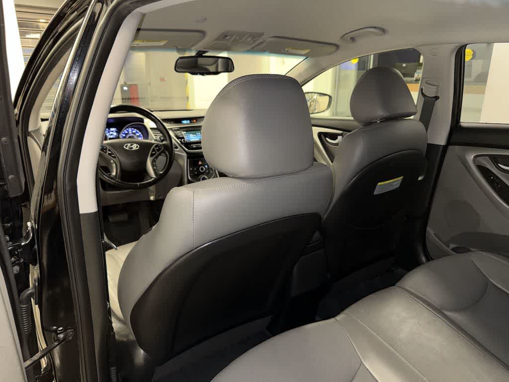 Thumbnail: 2014 Hyundai Elantra - 26