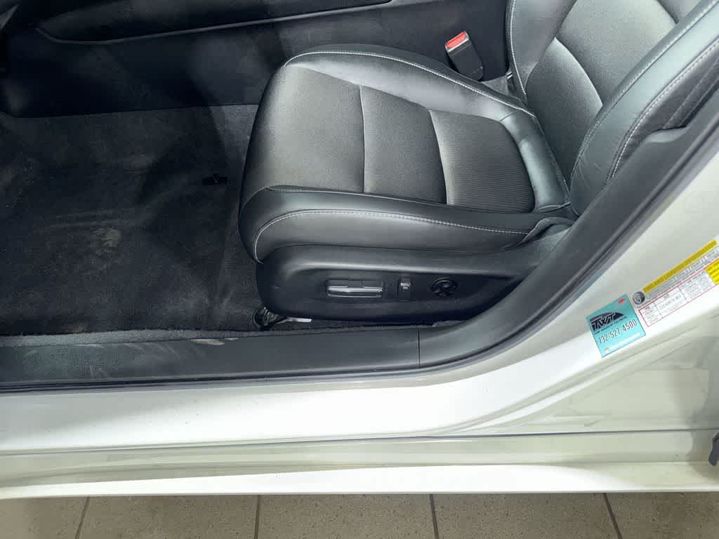 Thumbnail: 2022 Honda Accord - 23