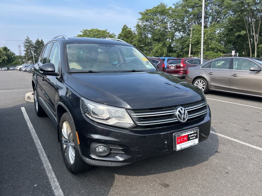 Thumbnail: 2016 Volkswagen Tiguan - 3
