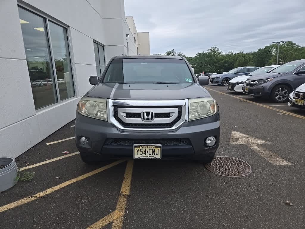 Thumbnail: 2011 Honda Pilot - 23
