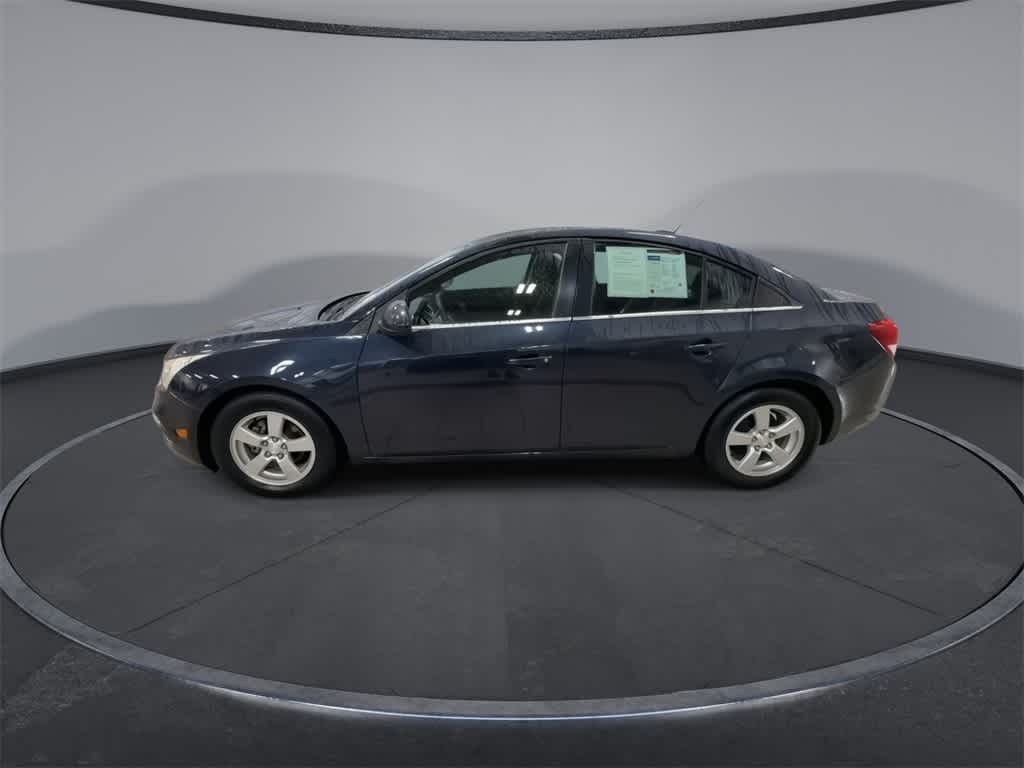 Thumbnail: 2016 Chevrolet Cruze - 5