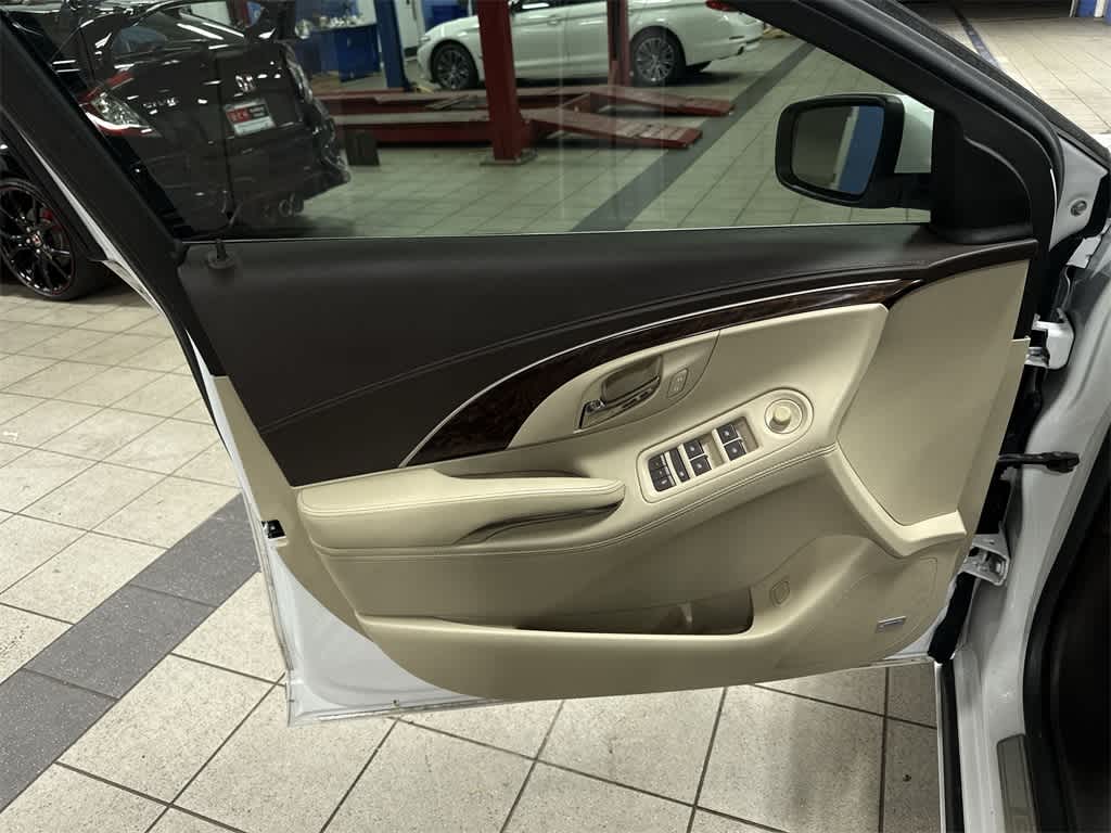 Thumbnail: 2015 Buick LaCrosse - 30