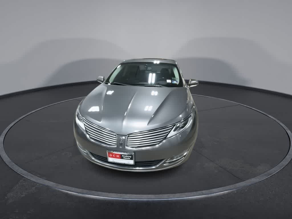 Thumbnail: 2014 Lincoln MKZ - 3