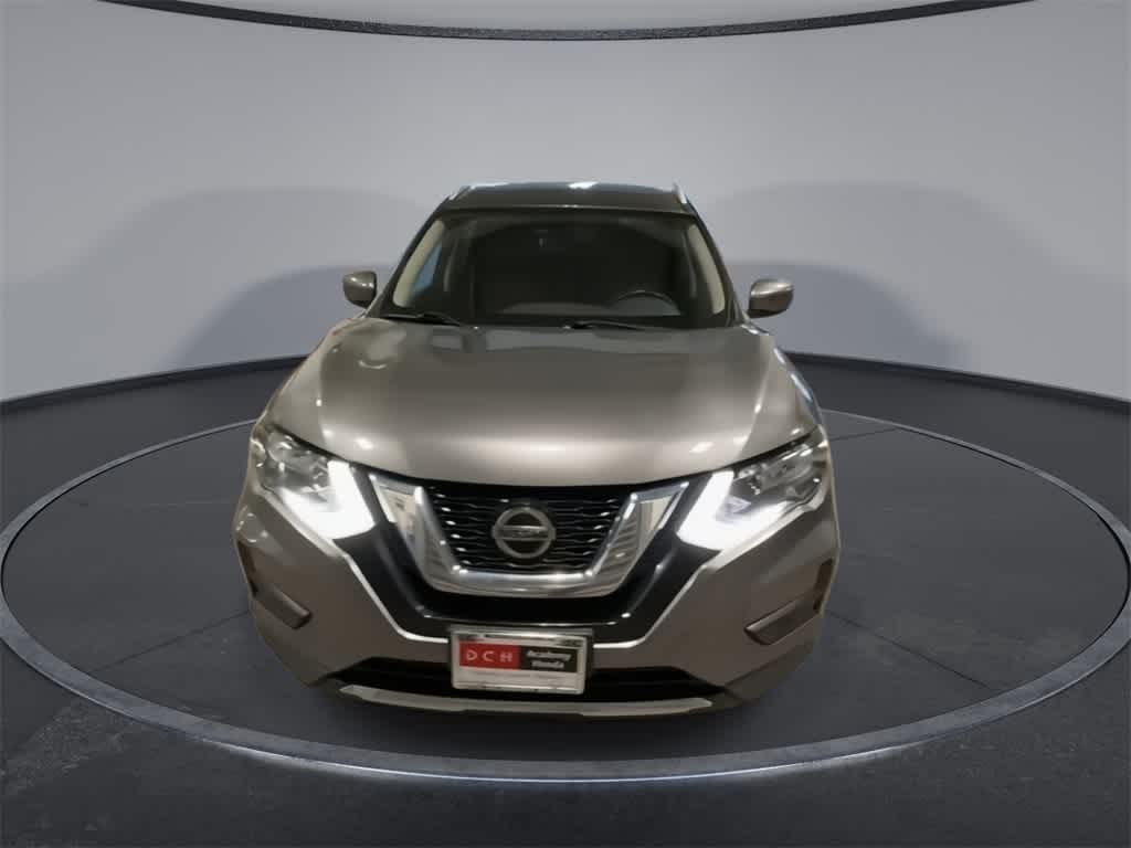 Thumbnail: 2020 Nissan Rogue - 3