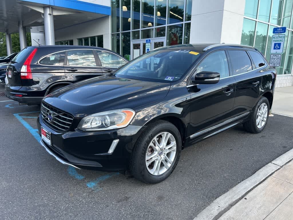 Thumbnail: 2015 Volvo XC60 - 1