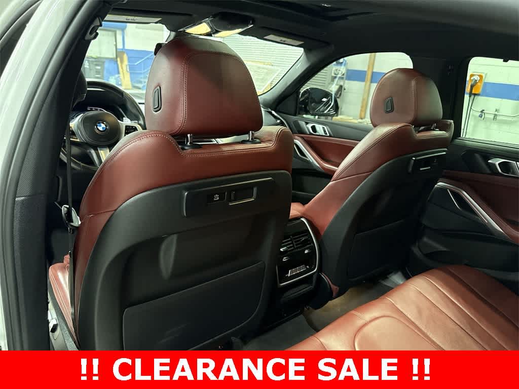 Thumbnail: 2022 BMW X6 - 30