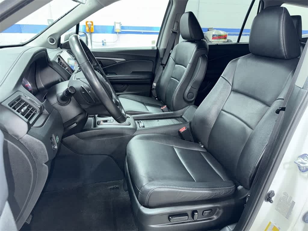 Thumbnail: 2022 Honda Pilot - 14