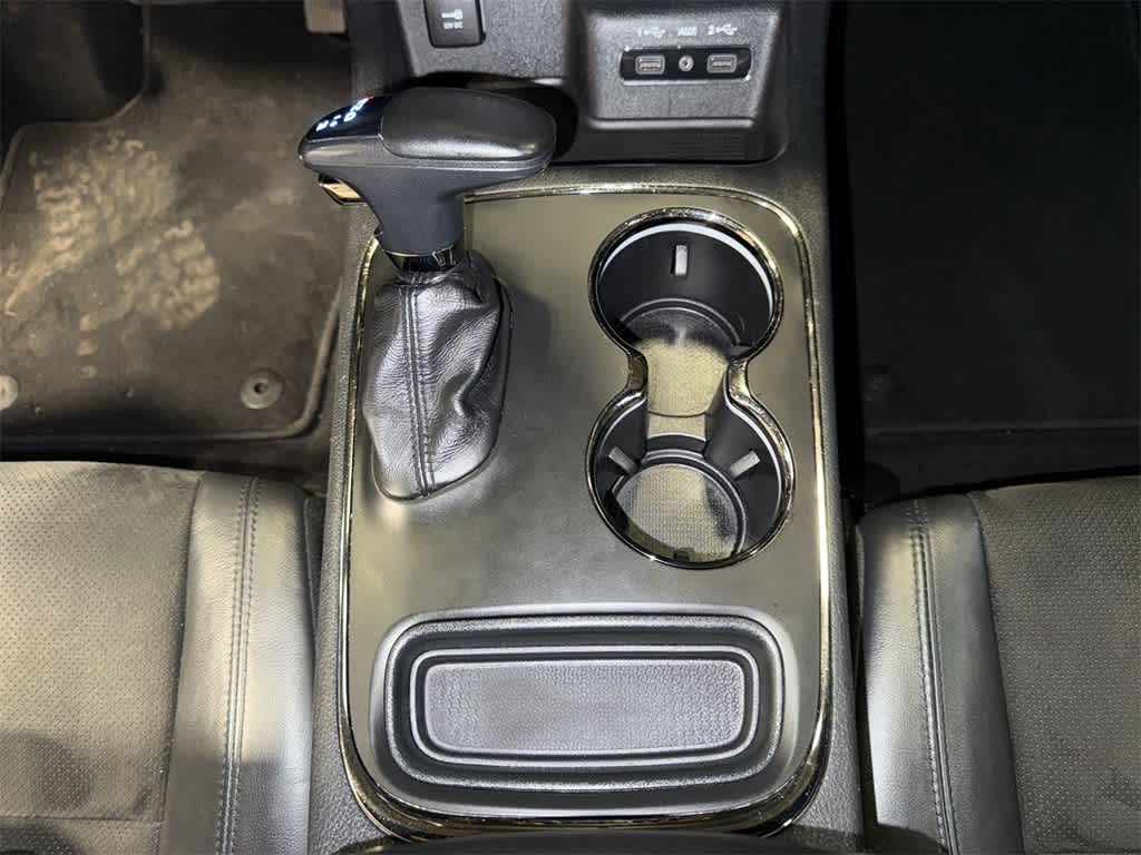 Thumbnail: 2019 Dodge Durango - 34