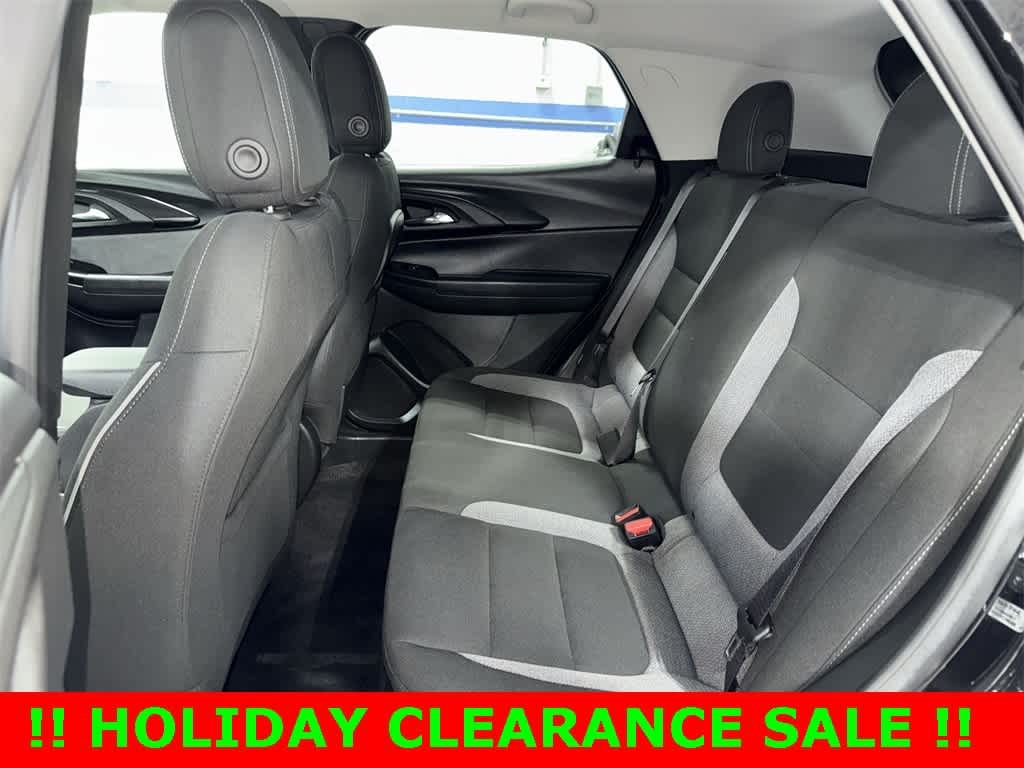 Thumbnail: 2023 Chevrolet TrailBlazer - 17