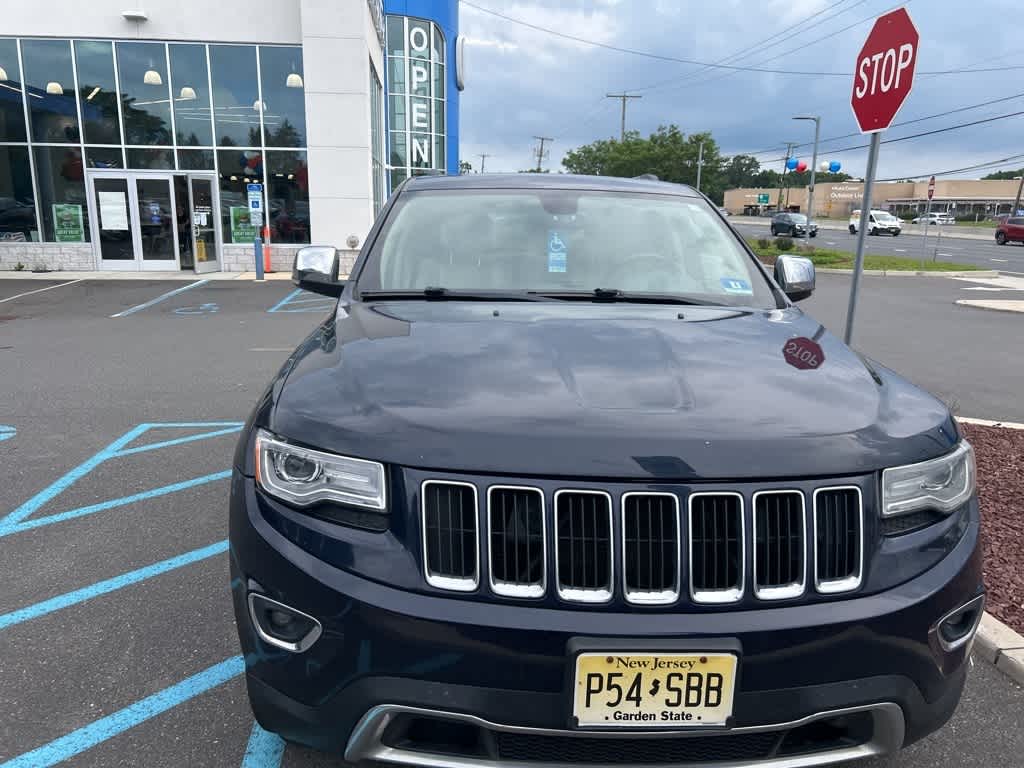 Thumbnail: 2014 Jeep Grand Cherokee - 13