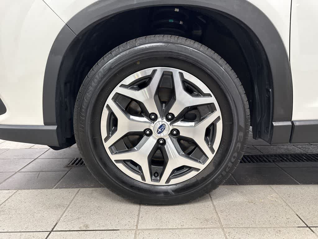Thumbnail: 2023 Subaru Forester - 10