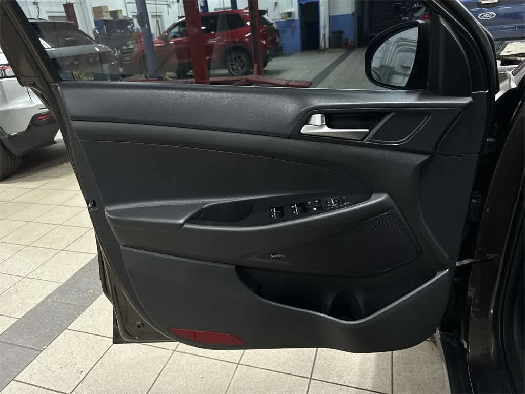 Thumbnail: 2019 Hyundai Tucson - 30