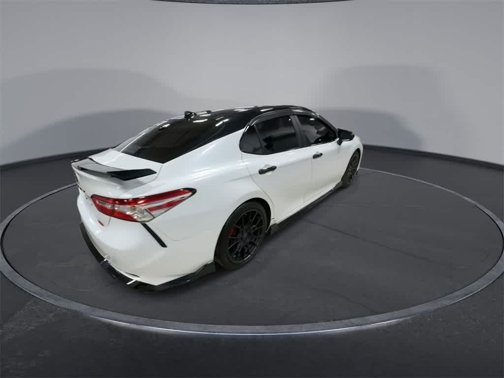 Thumbnail: 2020 Toyota Camry - 8