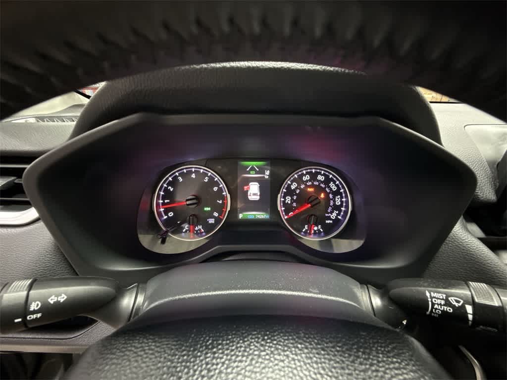 Thumbnail: 2019 Toyota RAV4 - 34