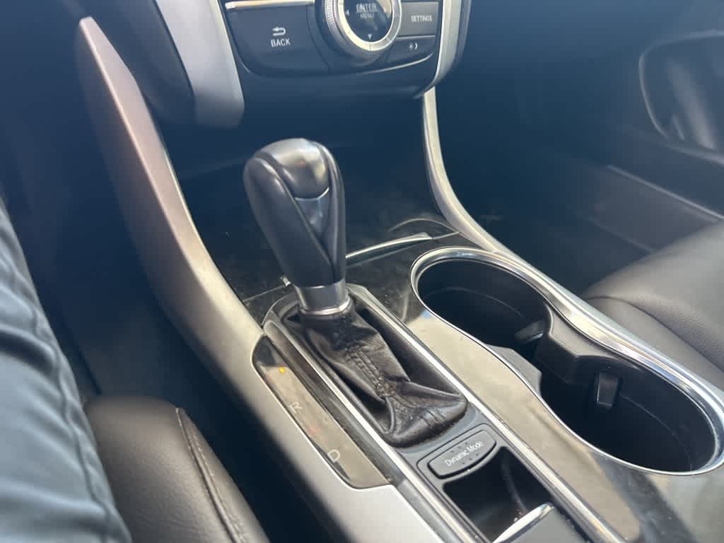 Thumbnail: 2020 Acura TLX - 21
