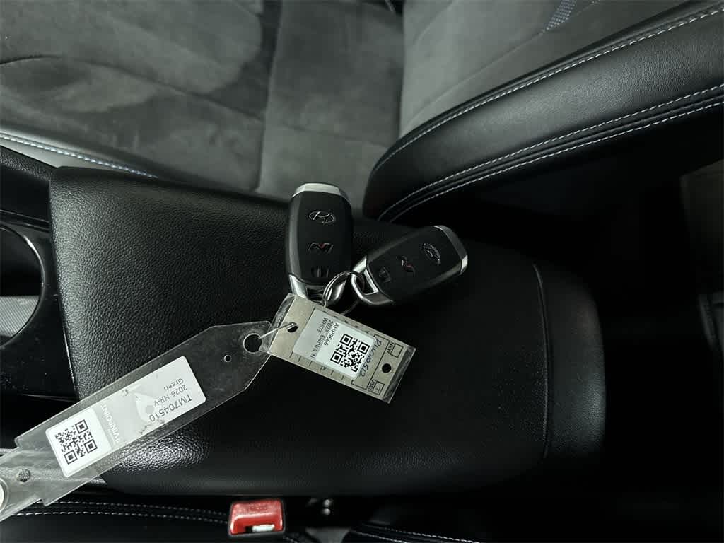 Thumbnail: 2023 Hyundai Elantra - 32