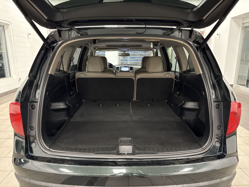Thumbnail: 2016 Honda Pilot - 11