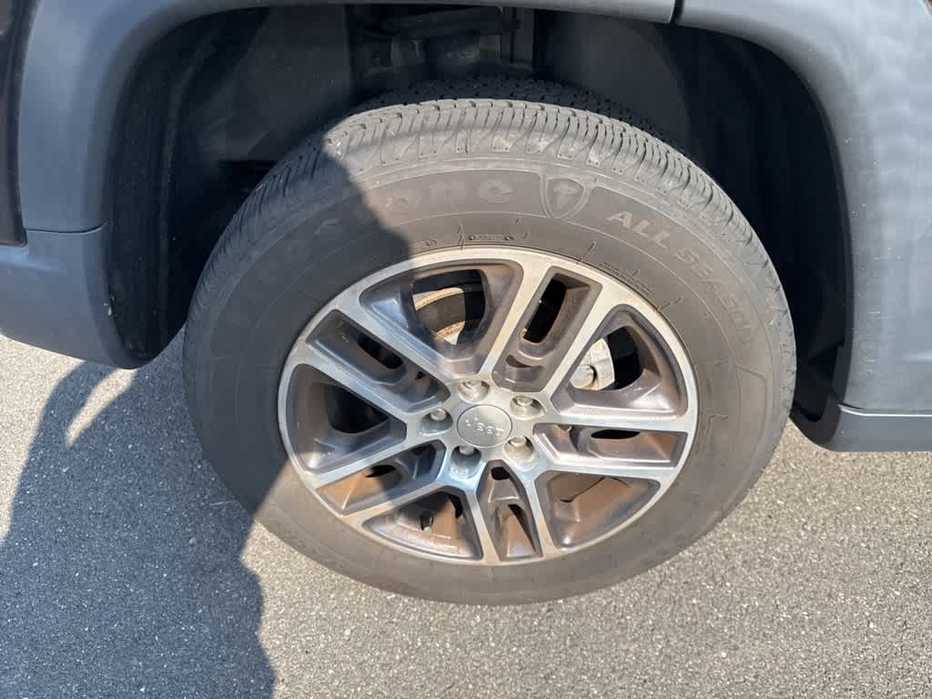 Thumbnail: 2018 Jeep Compass - 25