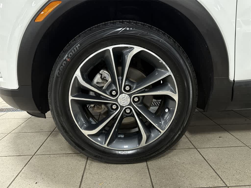 Thumbnail: 2023 Buick Encore GX - 10