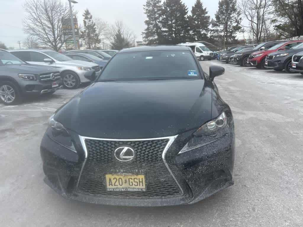 Thumbnail: 2016 Lexus IS - 13