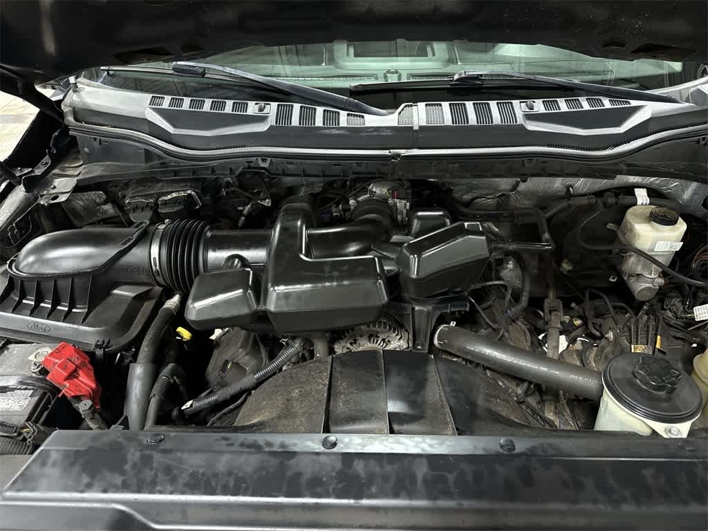 Thumbnail: 2019 Ford F-350 - 12