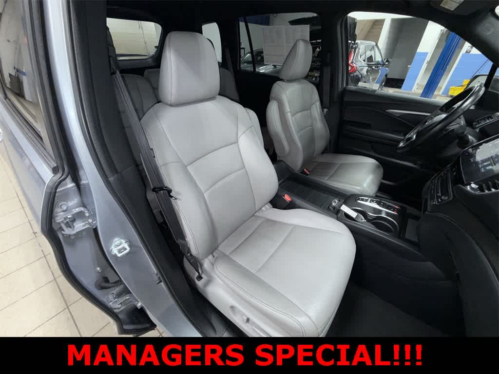 Thumbnail: 2023 Honda Passport - 15