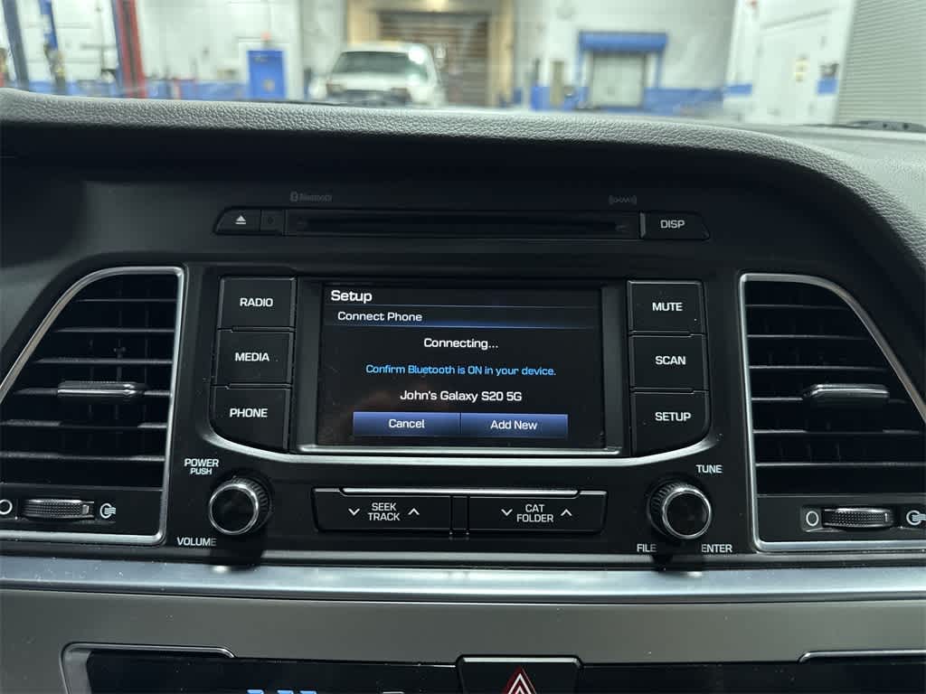 Thumbnail: 2015 Hyundai Sonata - 20