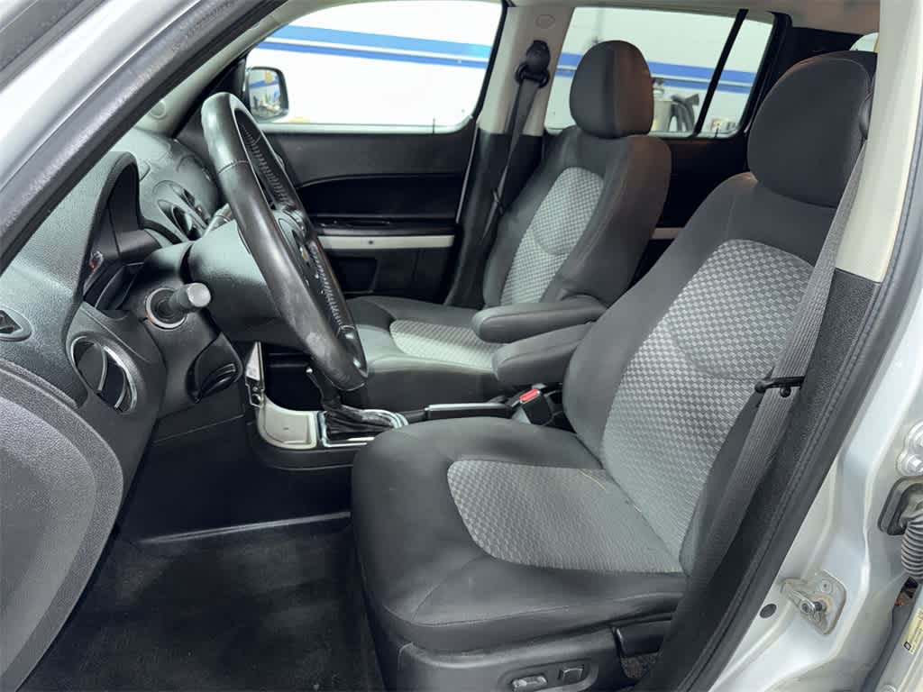 Thumbnail: 2009 Chevrolet HHR - 15