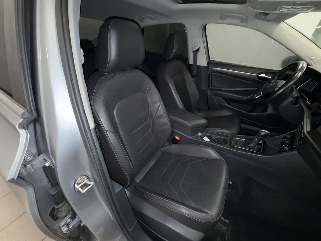 Thumbnail: 2019 Volkswagen Jetta - 16