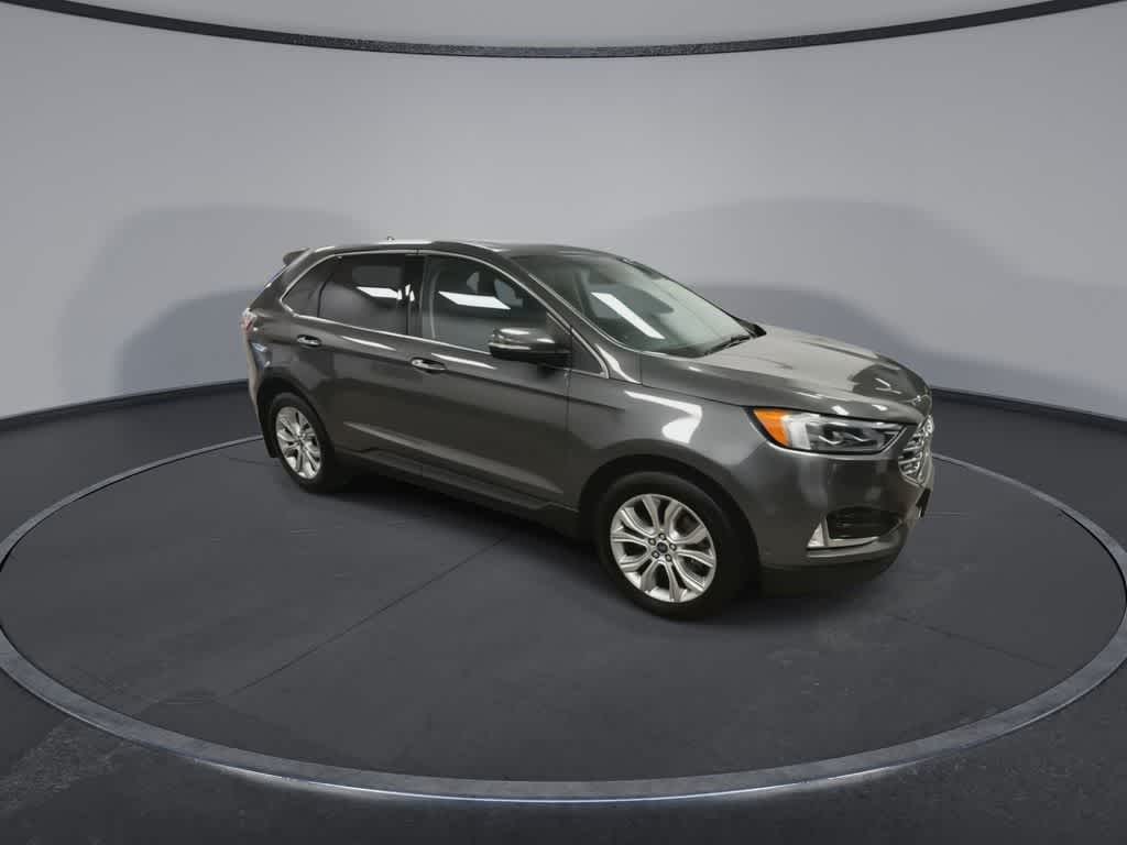 Thumbnail: 2019 Ford Edge - 2