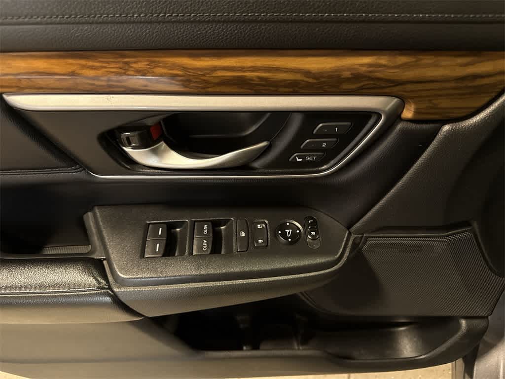 Thumbnail: 2018 Honda CR-V - 22