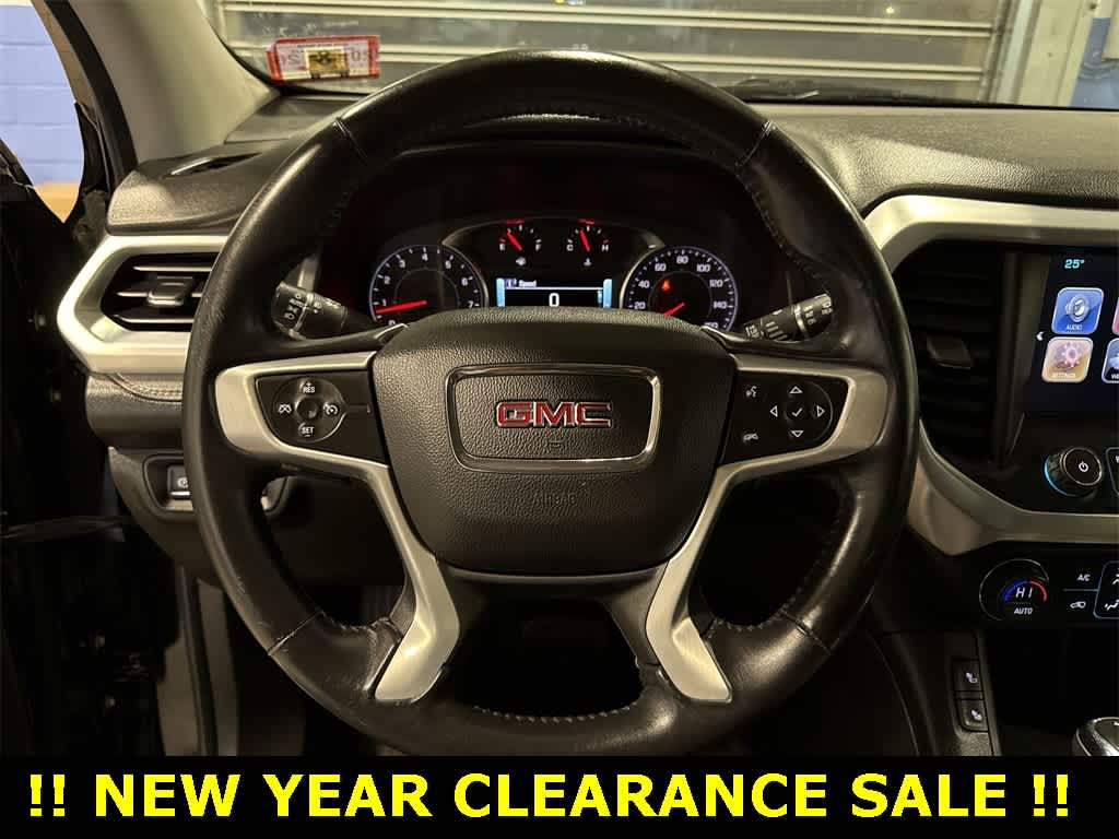 Thumbnail: 2017 GMC Acadia - 19