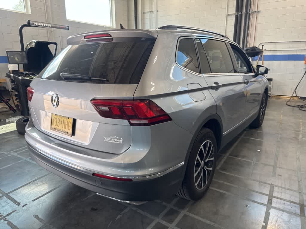 Thumbnail: 2021 Volkswagen Tiguan - 6