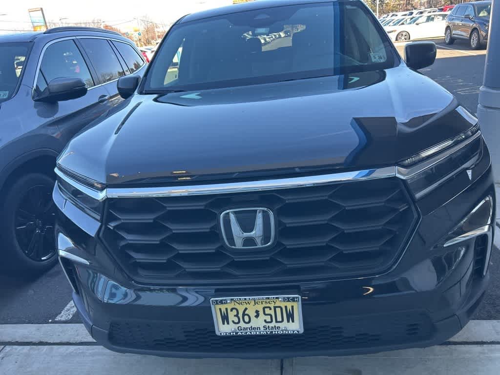 Thumbnail: 2023 Honda Pilot - 6