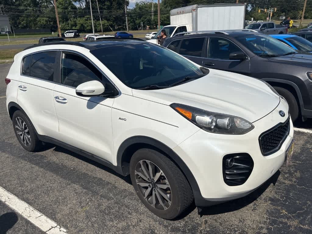 Thumbnail: 2019 Kia Sportage - 2
