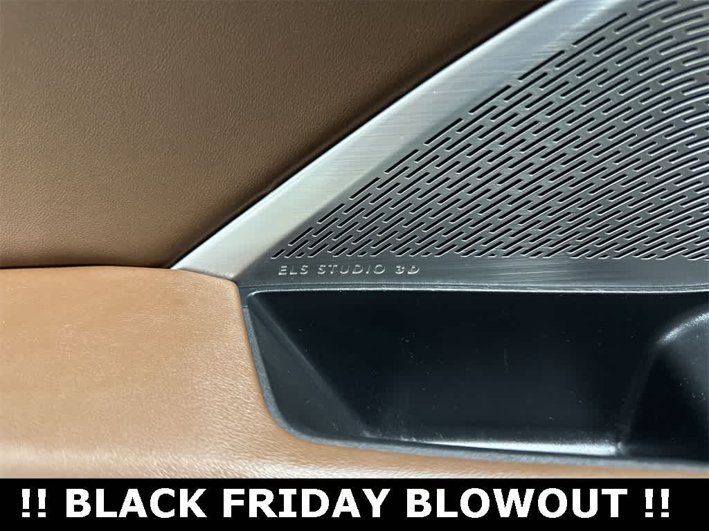 Thumbnail: 2023 Acura MDX - 33