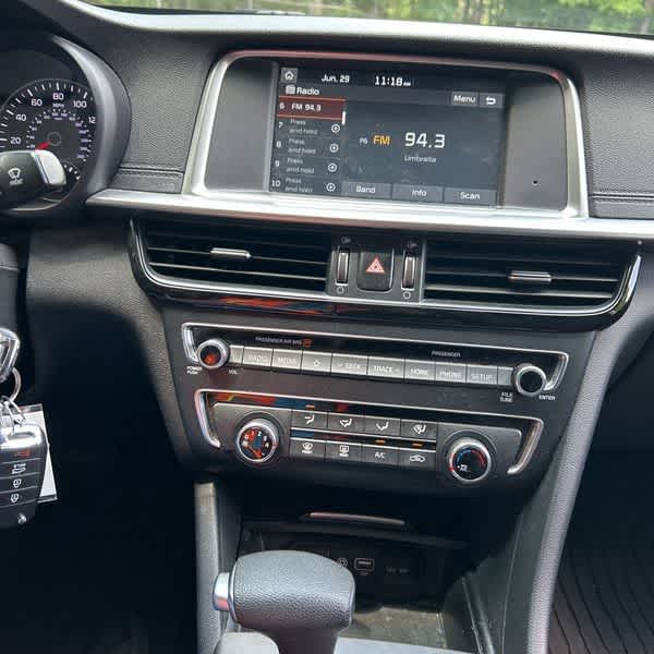 Thumbnail: 2019 Kia Optima - 20