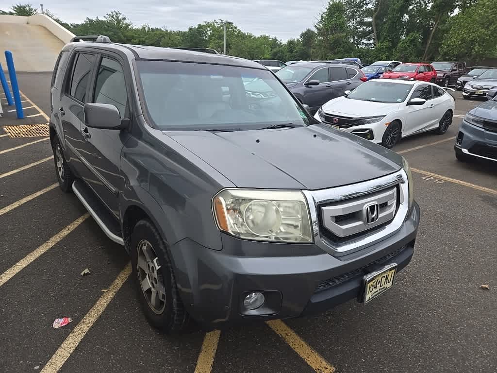 Thumbnail: 2011 Honda Pilot - 22