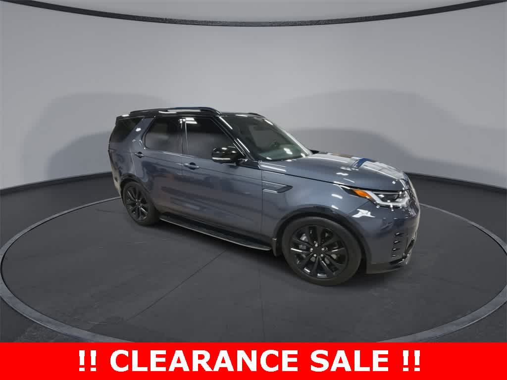 Thumbnail: 2024 Land Rover Discovery - 2