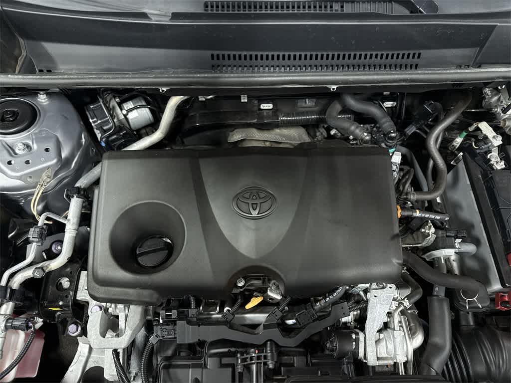 Thumbnail: 2021 Toyota RAV4 - 12