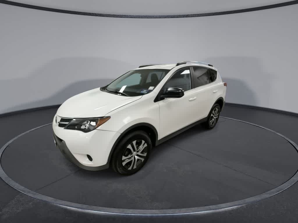 Thumbnail: 2015 Toyota RAV4 - 4
