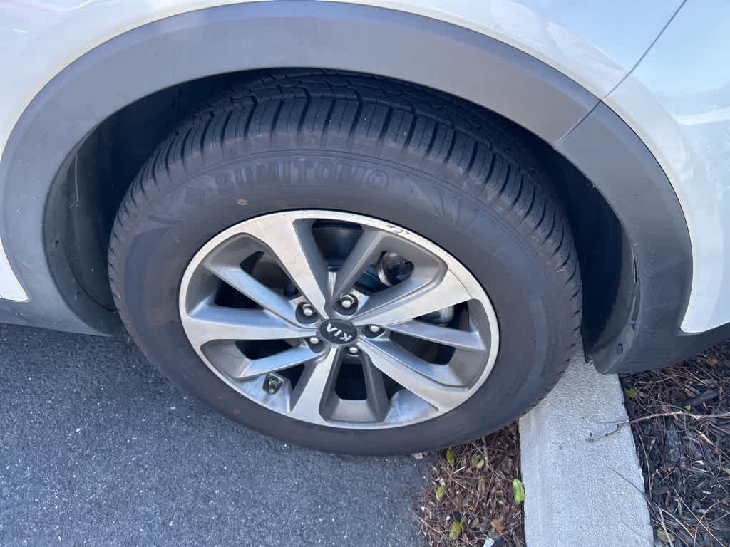 Thumbnail: 2019 Kia Sorento - 11