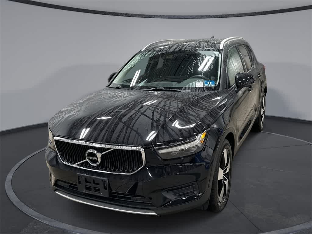 Thumbnail: 2020 Volvo XC40 - 1