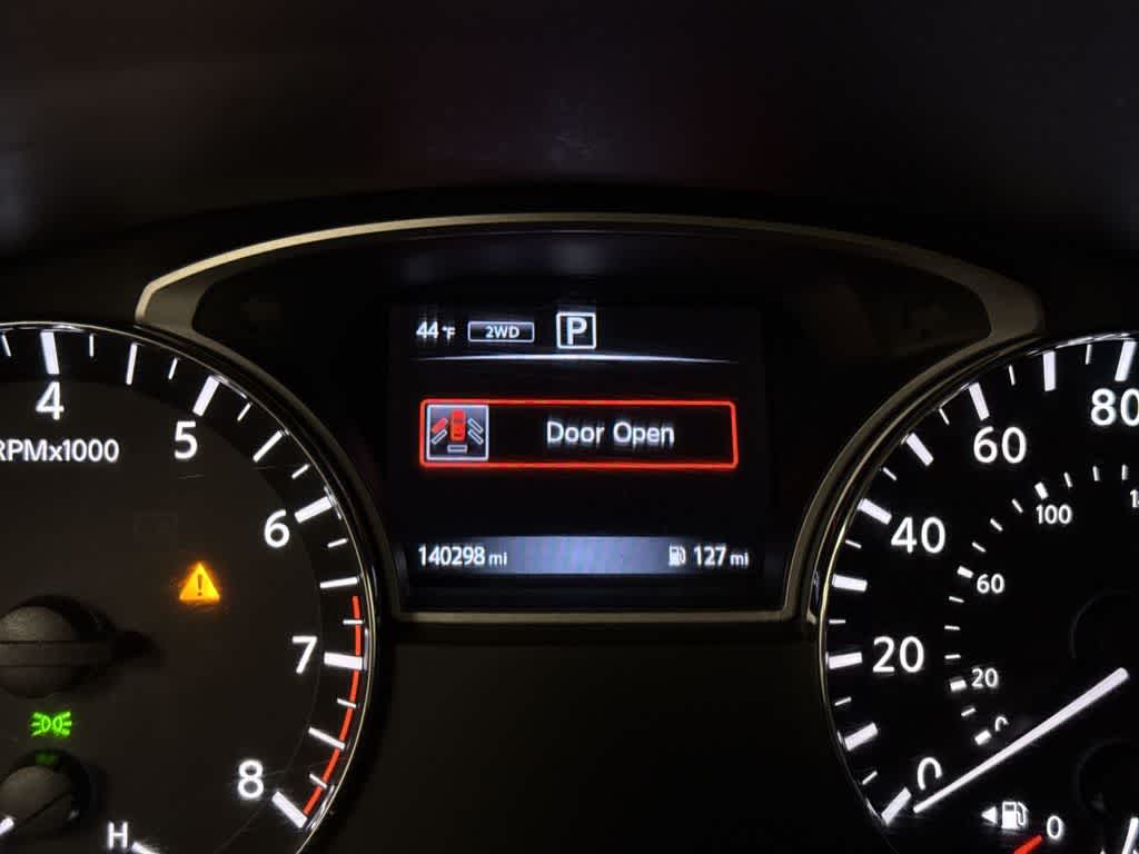 Thumbnail: 2016 Nissan Pathfinder - 20