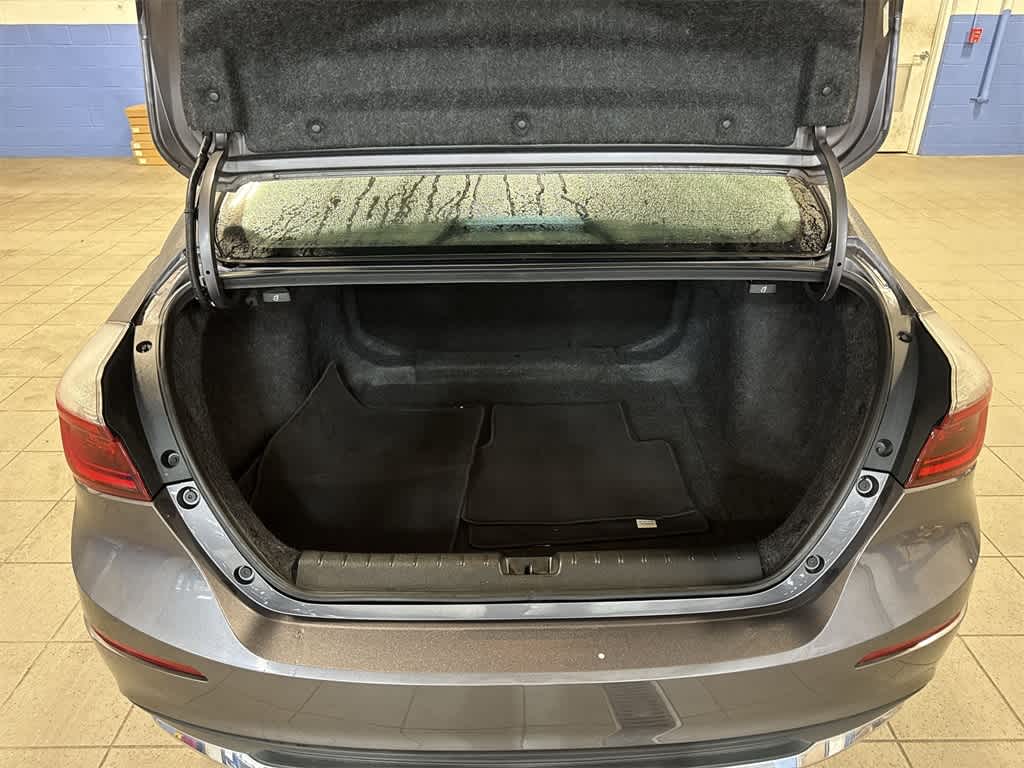 Thumbnail: 2020 Honda Insight - 11