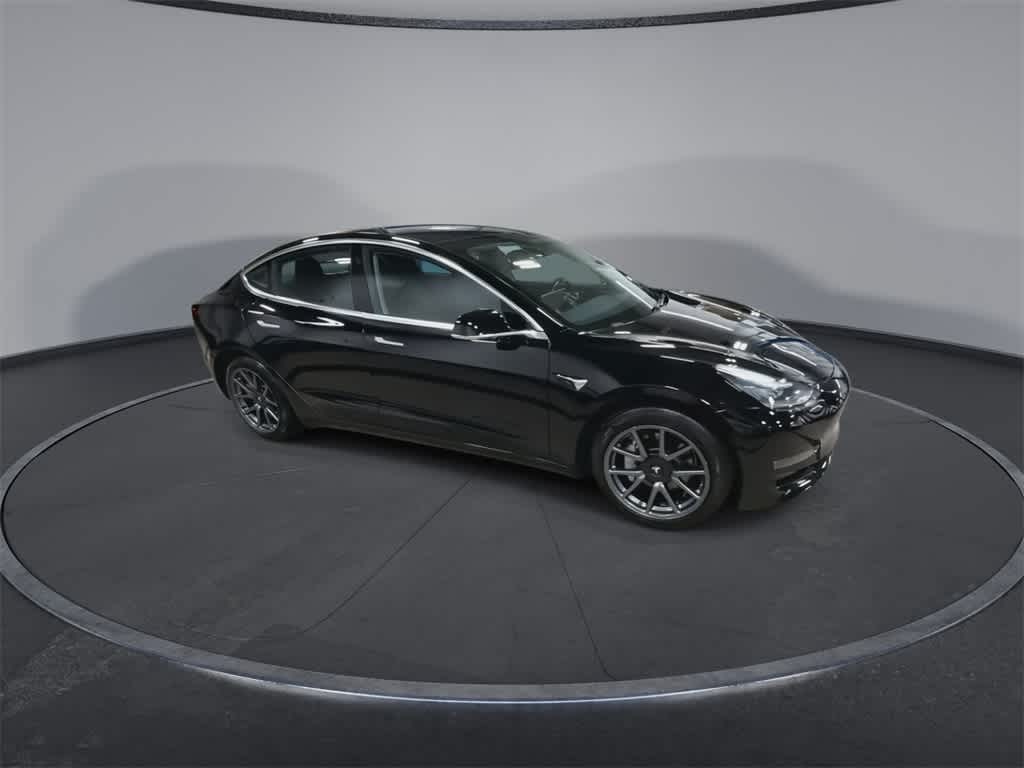 Thumbnail: 2019 Tesla Model 3 - 2
